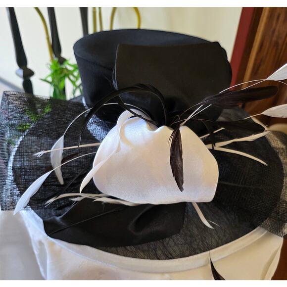 NWT Elite Champagne black and white satin and feather ornate sun hat main image 5